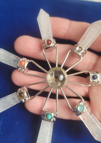 Natural clear Quartz Energy Generator Crystal Point 7 Chakra - Picture 3 of 3